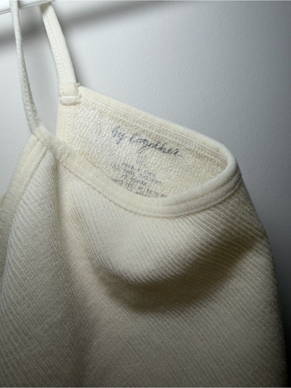 By Together Seamless Ribbed Cream Cropped Strap Top M/L - Picture 3 of 6